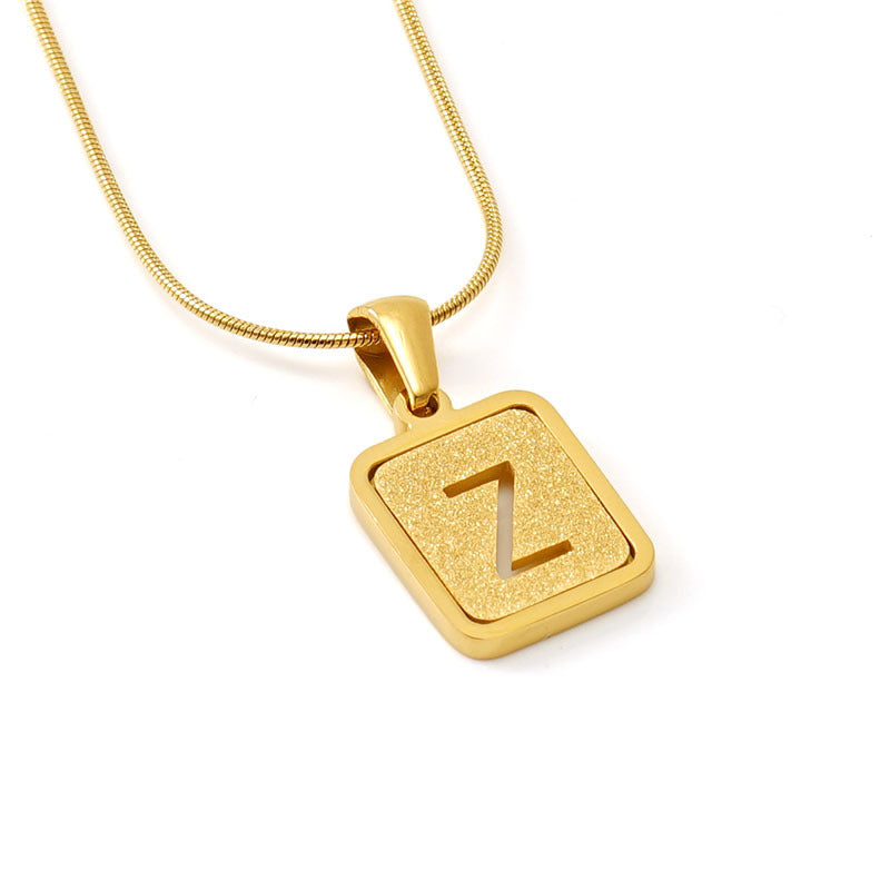 Personalized 18K Titanium Steel Letter Pendant Necklace Elegant Snake Bone Chain Sandblasted Finish Fashion Accessory