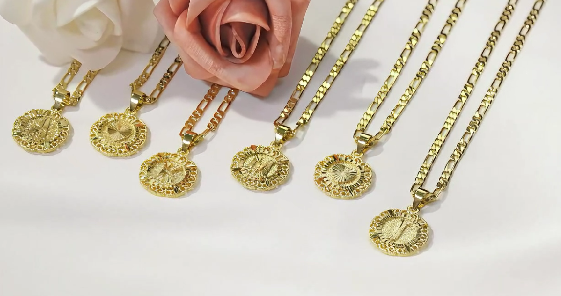 KissYan 14K Yellow Gold Plated Initial myah lh Necklace with Round Letter Pendant, Capital Monogram Alphabets A-Z, Unisex Casual Accessory Cuban Link Chain Cuban Link Chain Cuban Link Chain